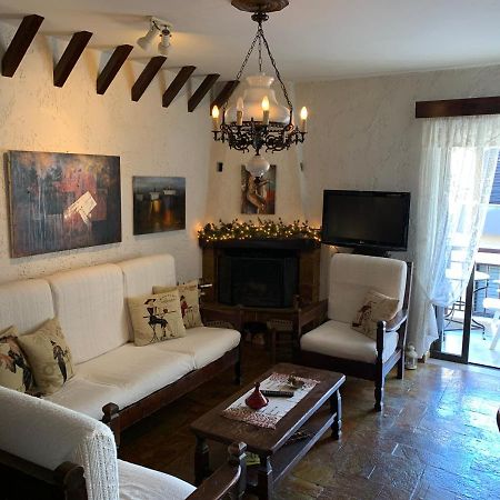 Appartamento The Rustic Hug Atene Esterno foto